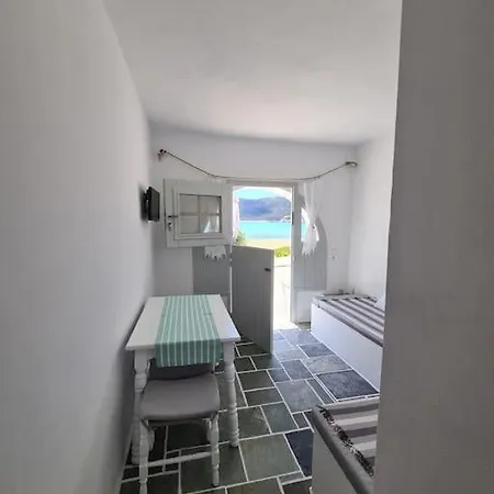 Beautiful Seaside House On The Beach Platis Gialos  Exterior foto